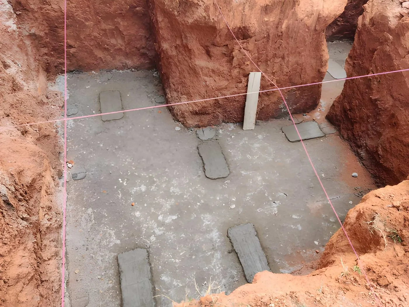 Excavation and setting out at the start of a project